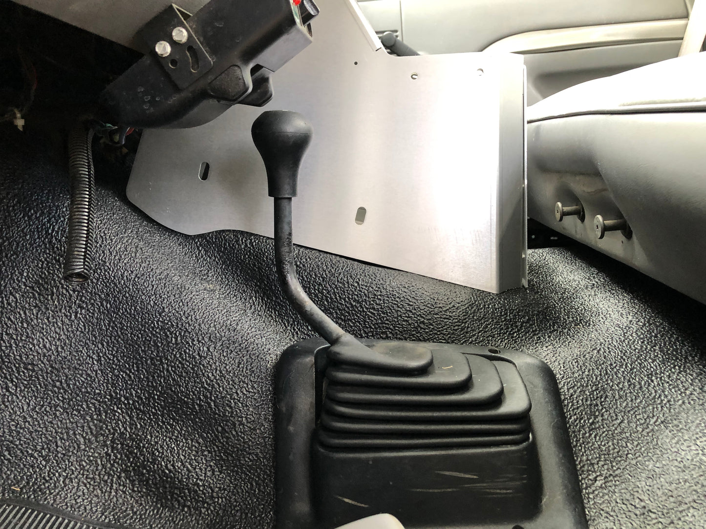 OBS Ford 1/4 Center Console